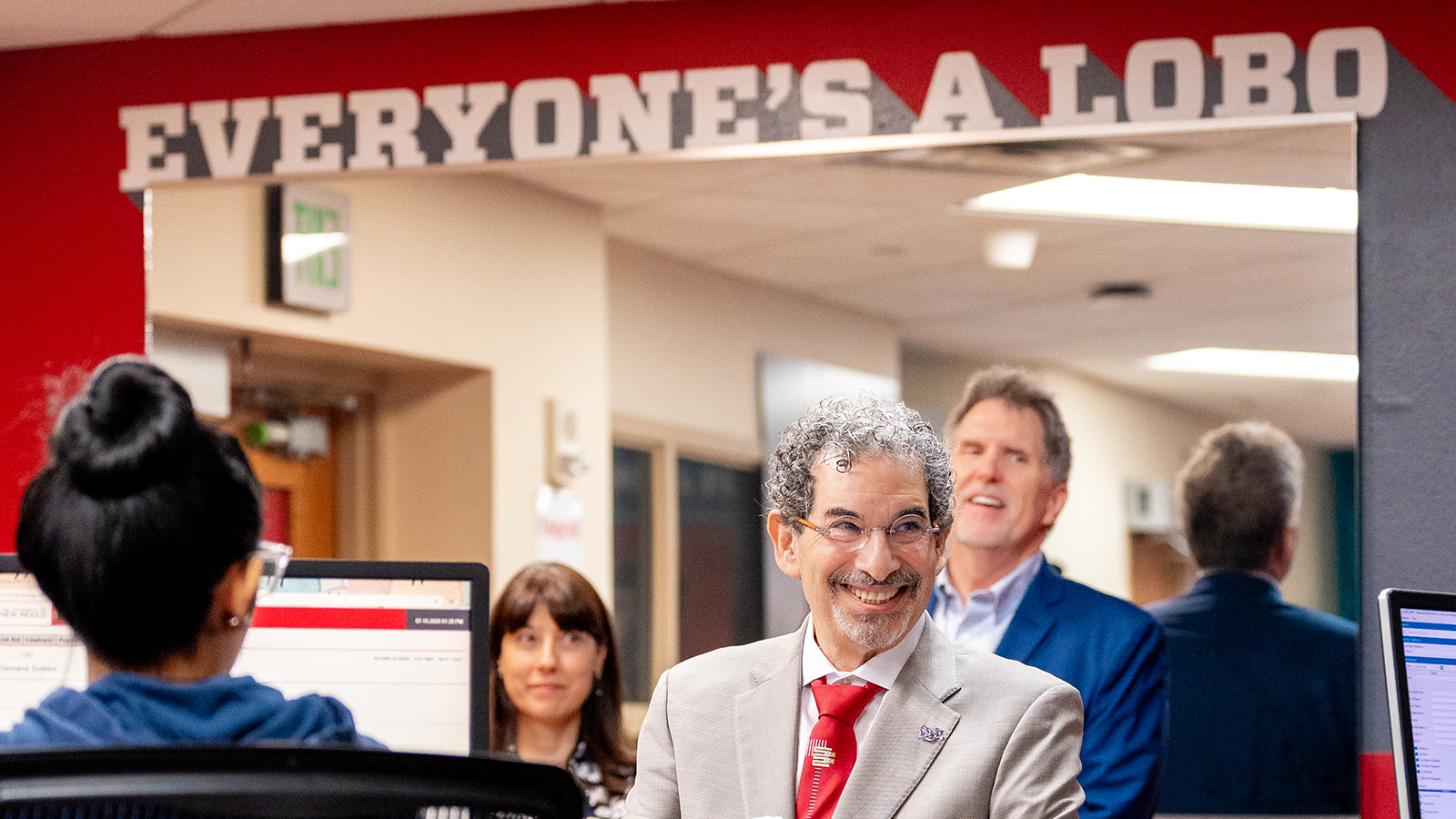 President Steve Goldstein begins first days at UNM by listening, learning and connecting