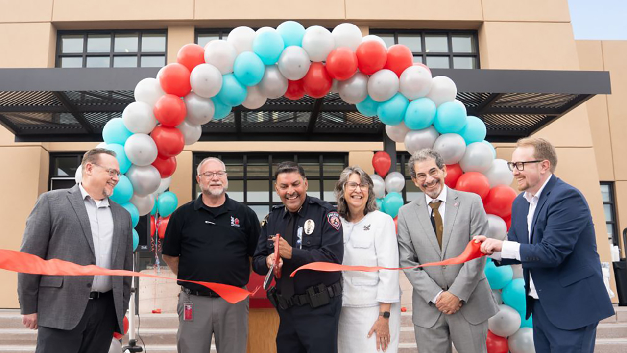 UNM Police Department celebrates move into new headquarters