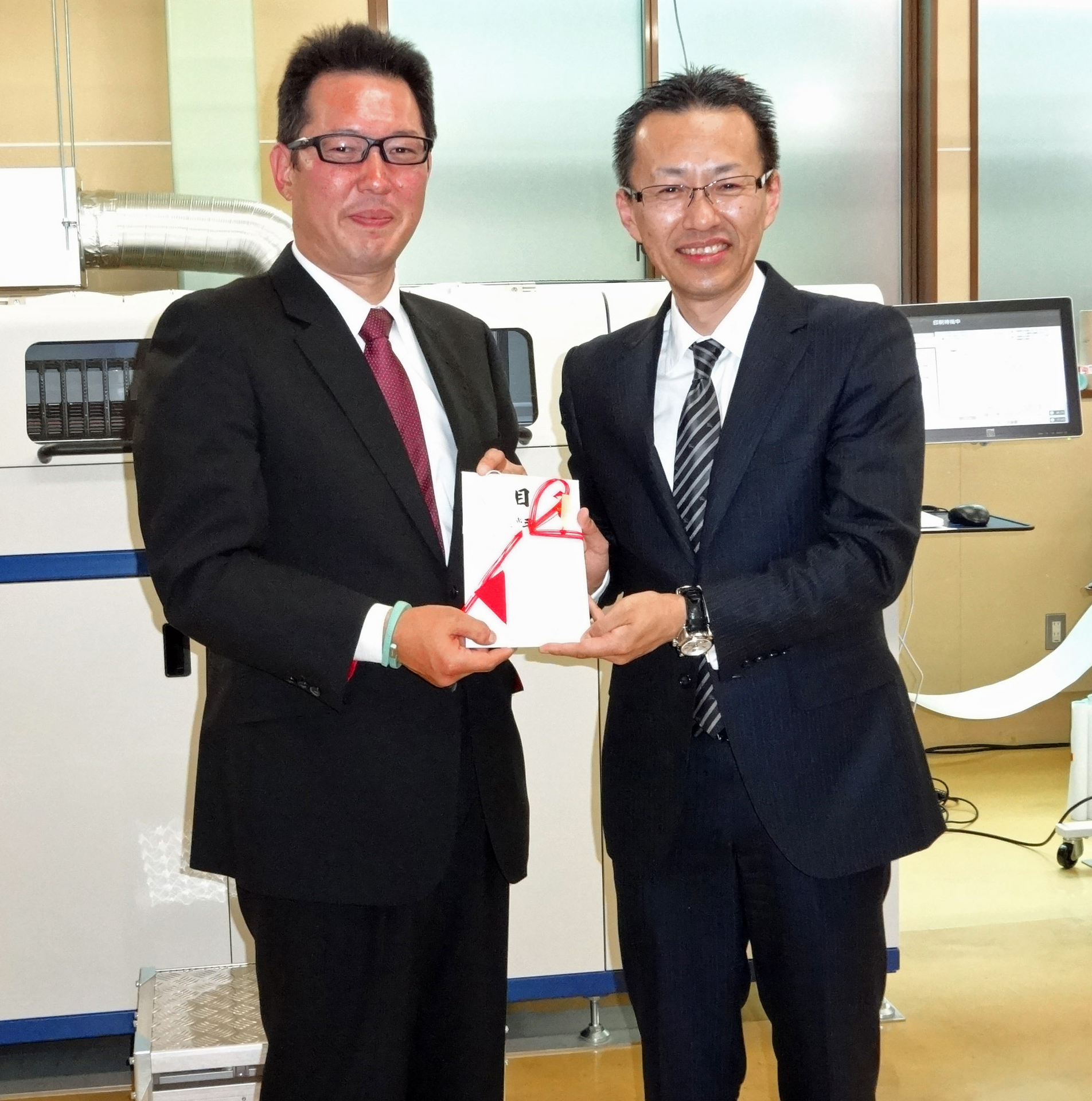 Epson Sells 100th SurePress