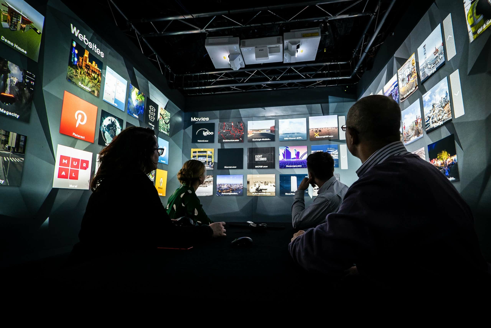 Immersive-Collaboration-Space-2-scaled