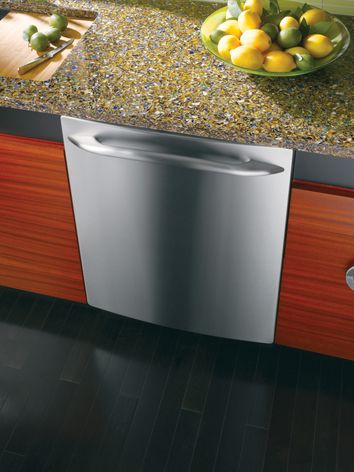 GE Profile™ SmartDispense™ dishwasher