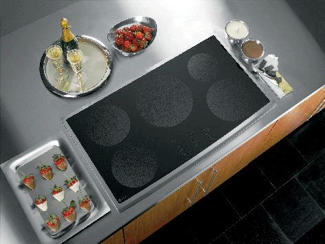 GE Profile™ 36-inch induction cooktop