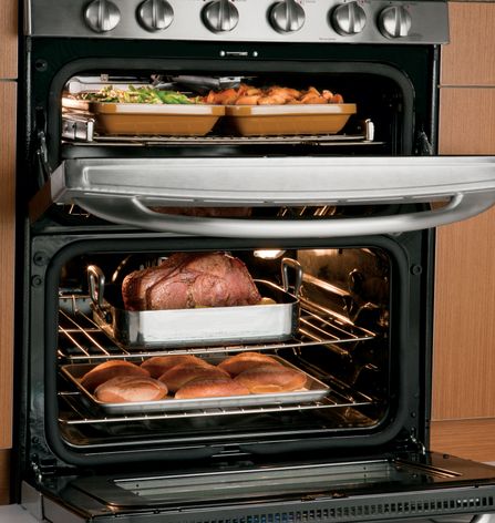 GE Profile™ double-oven gas range (Model PGB995SETSS)
