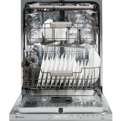 GE Monogram® Dishwasher (Model ZDT870SSF) 