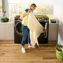 GE® RightHeight™ Design frontload washer and dryer GE® RightHeight™ Design frontload washer and dryer