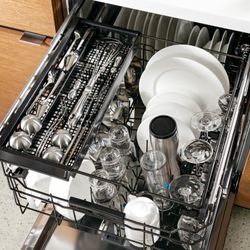Third Rack’s a Charm; GE Appliances Makes Dishwasher Loading Smart and Easy Third Rack’s a Charm; GE Appliances Makes Dishwasher Loading Smart and Easy