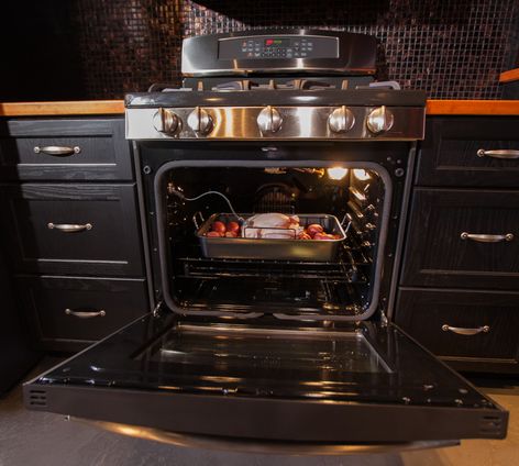 GE Profile™ Series Free-Standing Connected Range