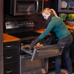 Easy Load Oven Drawer Easy Load Oven Drawer