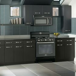 GE’s Artistry refrigerator in Cupcake Blue