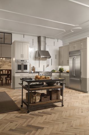 GE Monogram® French door wall oven (model ZET1FHSS)