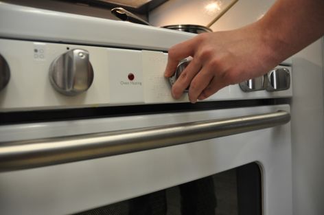 Braille kit for GE’s Artistry™ range controls