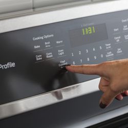 GE Further Automates the Kitchen with Bluetooth-Connected Range Line Up and Over-the-Range Microwave GE Further Automates the Kitchen with Bluetooth-Connected Range Line Up and Over-the-Range Microwave