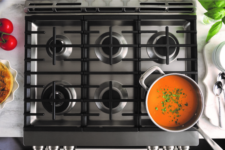 GE Café™ Gas and Dual Fuel Front Control Slide-in Range