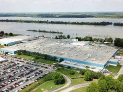 GE APPLIANCES ANNOUNCES $115 MILLION EXPANSION OF REFRIGERATOR PLANT IN DECATUR, ALABAMA GE APPLIANCES ANNOUNCES $115 MILLION EXPANSION OF REFRIGERATOR PLANT IN DECATUR, ALABAMA