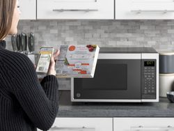 GE Smart Microwave with Scan-to-Cook Technology