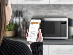 Just Scan and Cook: GE Appliances Simplifies the Microwave with New Release Just Scan and Cook: GE Appliances Simplifies the Microwave with New Release