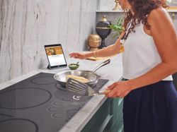 CAFÉ™ Appliances’ Gourmet Guided Cooking Technology Is Perfect Complement to In-Home “Chef’s Kitchen”