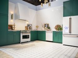 CAFE 2019 KBIS Matte White Kitchen Suite CAFE 2019 KBIS Matte White Kitchen Suite