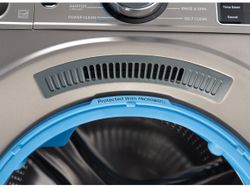 UltraFresh Vent System with OdorBlock Interior