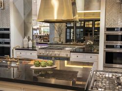 Monogram 2019 KBIS Kitchen Suite 