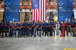 GEA Commerce Employees Ribbon Cutting
