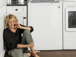 GE 4.8 cu. ft. Capacity Washer with Tide PODS Dispense Quiet Wash
