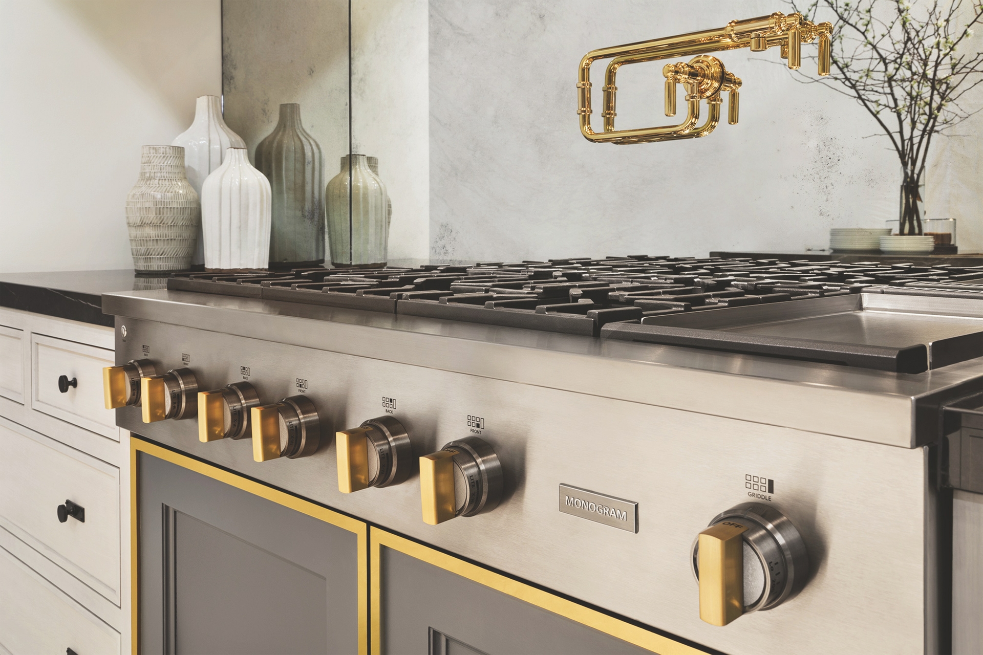 Monogram Statement Cooktop with Brass Detailing