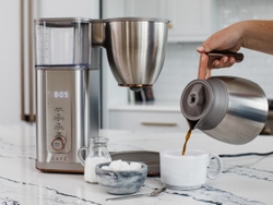 The CAFÉ™ Specialty Drip Coffee Maker is Certified by the Specialty Coffee Association to Brew a "Gold Cup" of Coffee The CAFÉ™ Specialty Drip Coffee Maker is Certified by the Specialty Coffee Association to Brew a "Gold Cup" of Coffee