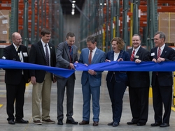 GA Gov Kemp and GEA CEO Kevin Nolan open GEA's new Southern Logistics Center