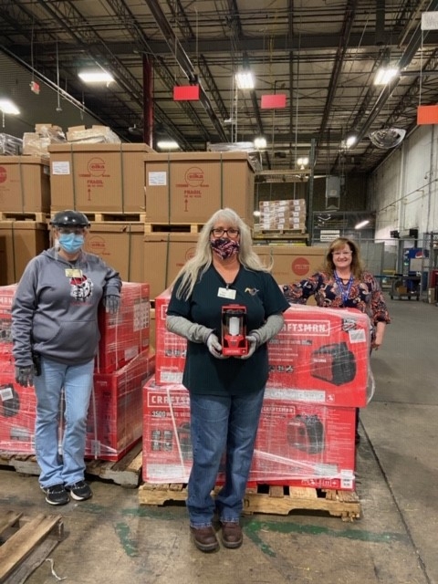 Roper Team Receives Generators After Storms