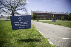 Throughout GE Appliances’ operations, signage on social distancing, how to wear masks and other safety measures are in place to help educate and remind employees.