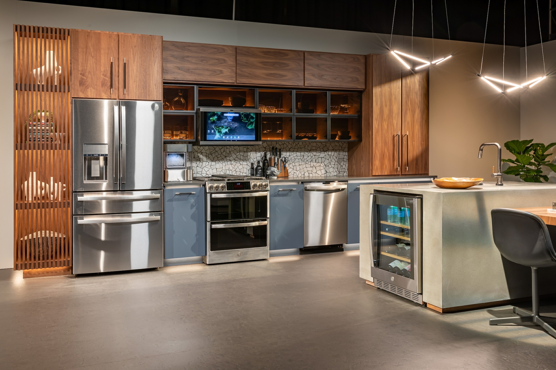 GE Profile Solution Central Kitchen at KBIS 2021