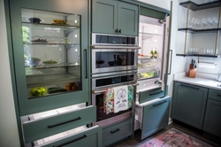 As part of the partnership, Monogram designed the kitchen layout for The LEE Initiative and donated a full suite of its latest professional appliances to be used by the visiting chefs when they are in town for instruction from Chef Edward Lee.