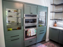 As part of the partnership, Monogram designed the kitchen layout for The LEE Initiative and donated a full suite of its latest professional appliances to be used by the visiting chefs when they are in town for instruction from Chef Edward Lee.