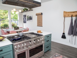 As part of the partnership, Monogram designed the kitchen layout for The LEE Initiative and donated a full suite of its latest professional appliances to be used by the visiting chefs when they are in town for instruction from Chef Edward Lee.
