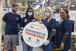 Monogram employees Nick Mathis, Patricia Davis, Savannah Jones and Shelly Wynn celebrate the GE Zoneline® Ultimate V10™ investment