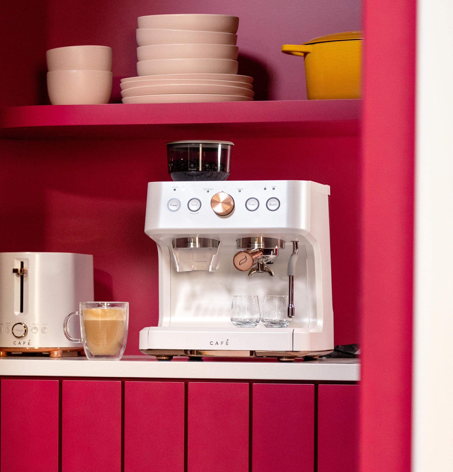 CAFÉ BELLISSIMO Espresso Maker in Matte White