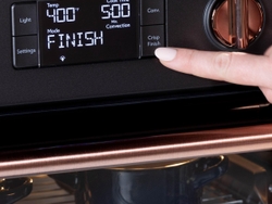 The Unique Crisp Finish Mode on the CAFÉ™ Couture™ Oven Can Be Used at the End of Any Mode to Melt, Caramelize, Brown or Crisp