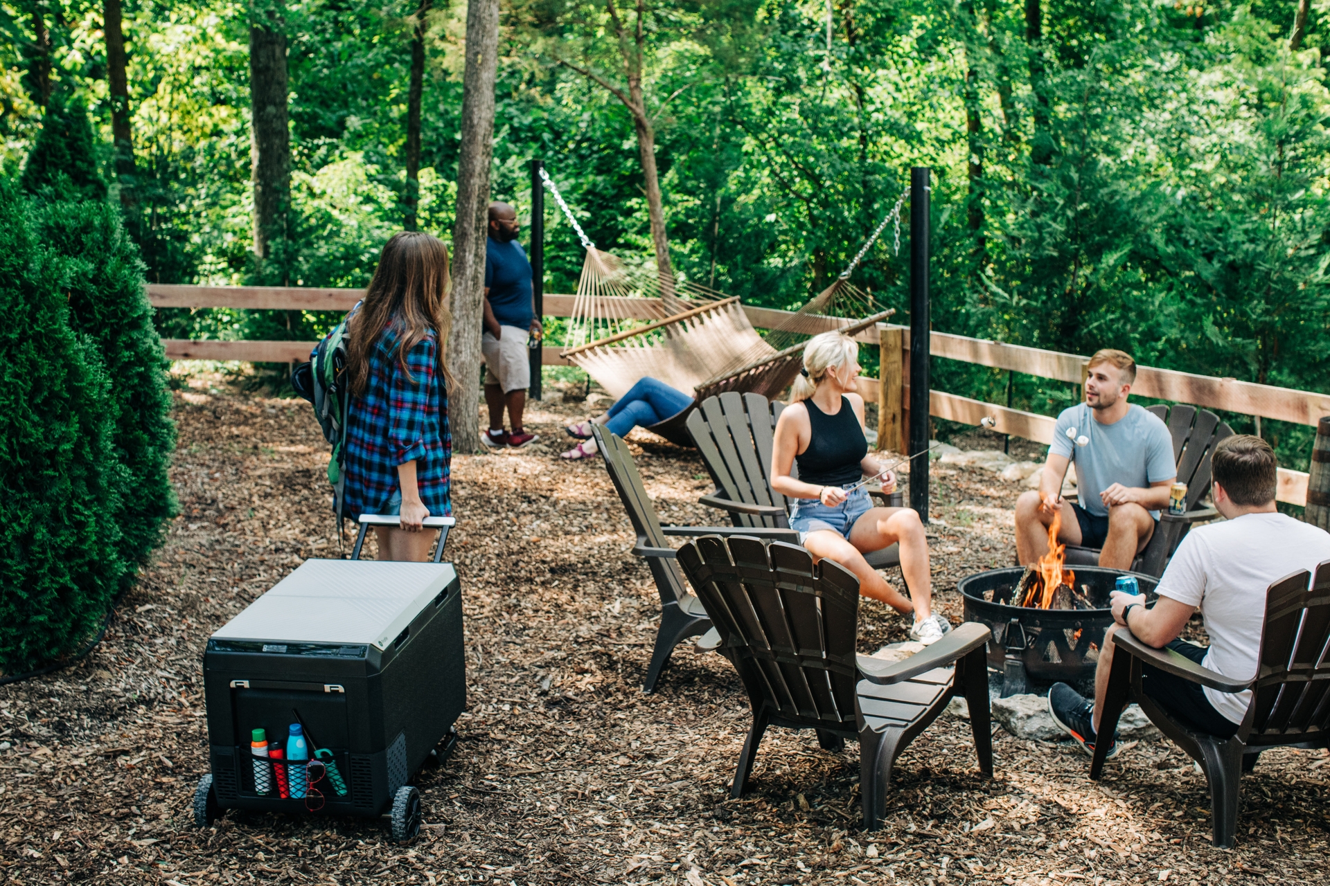 The GE Profile electric coolers can be powered with a standard outlet or a12-Volt DC hookup that allows them to connect to RV’s, cars, or portable batteries.