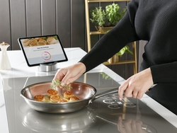 Guided Cooking Capabilities on New Monogram Induction Cooktop 