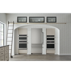 Monogram Integrated Bottom Freezer offers a professional style stainless steel finish to complete any luxury kitchen design