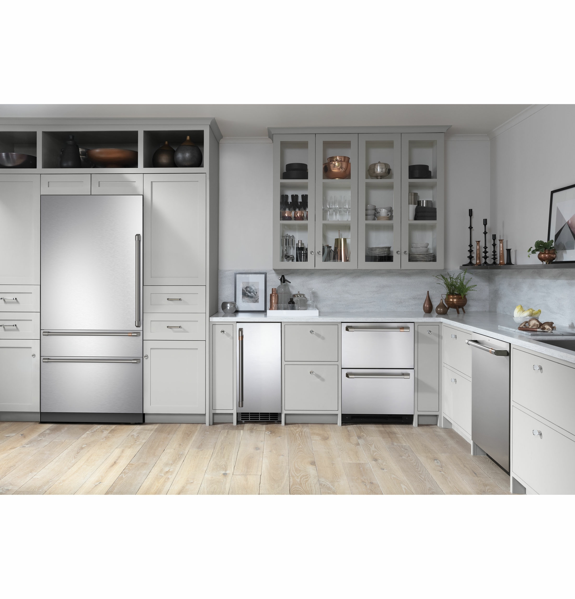 MonogramR Integrated Bottom Freezer Refrigerator