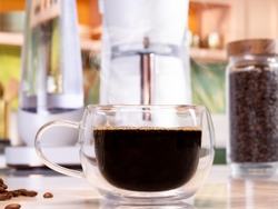 The CAFÉ Grind and Brew is the industry’s only Specialty Coffee Association (SCA) Certified specialty coffee maker that includes a built-in grinder.