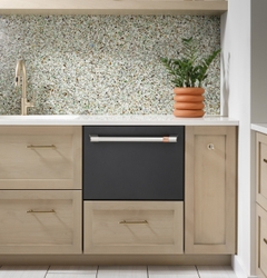 CAFÉ Single Drawer Dishwasher in Matte Black