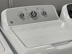 GE Appliances Washing Machine with Tactile Stickers