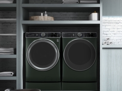 Available in Jade Green the GE Profile 955 Series Front Load brings a pop of color to the laundry room