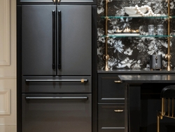 CAFÉ Smart Counter-Depth 4-Door French-Door Refrigerator combines a seamless built-in look that fits almost flush with cabinets and counters. 