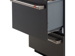 Offering two dishwasher drawers in the same space as a traditional dishwasher, the CAFÉ Dishwasher Double Drawer is the ultimate dishwashing dream.