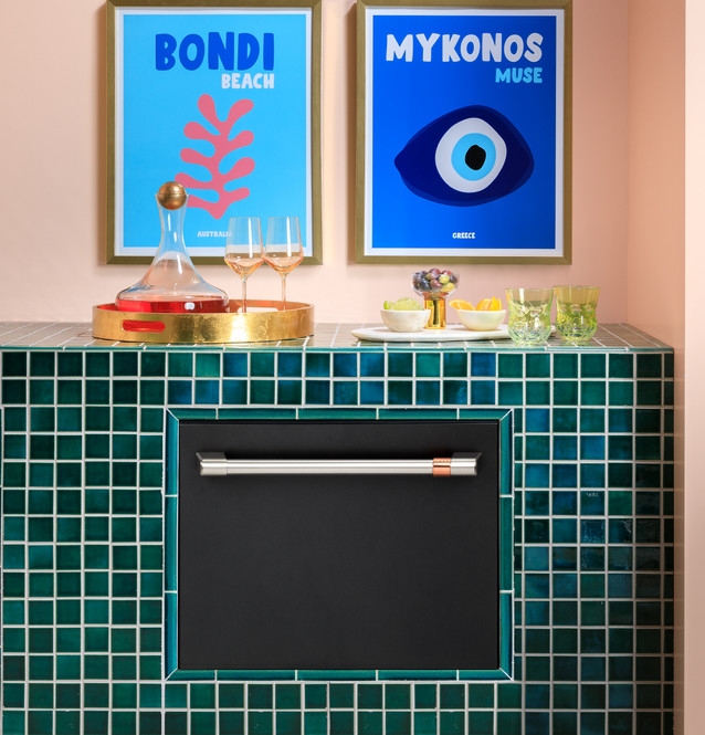 The CAFÉ Smart Single Drawer Dishwasher is the ideal solution for flexibility in the kitchen and beyond.