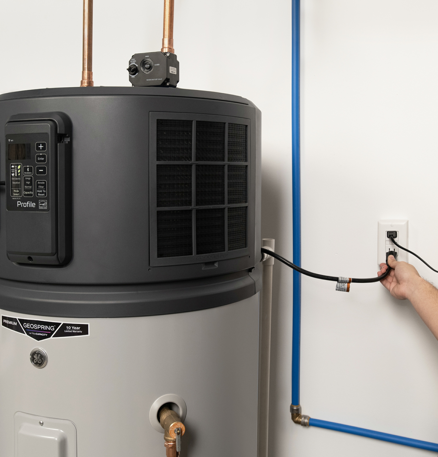 The 120-volt option of the GEOSPRING Smart Hybrid Water Heater allows it to be plugged into a standard outlet.